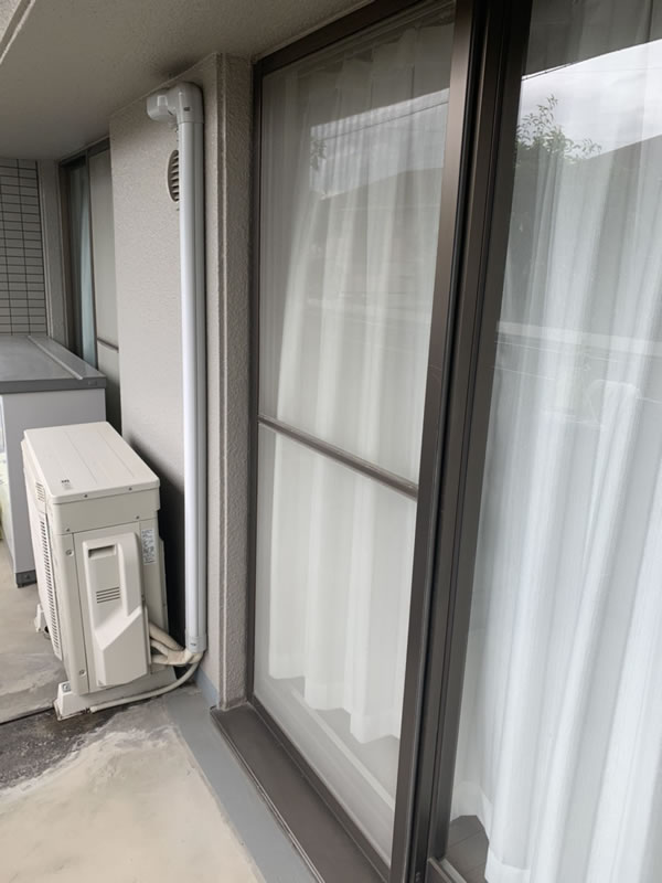 愛西市のお客様網戸の張替え写真