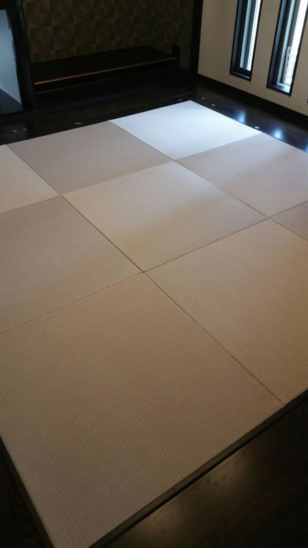 あま市のお客様網戸の張替え写真