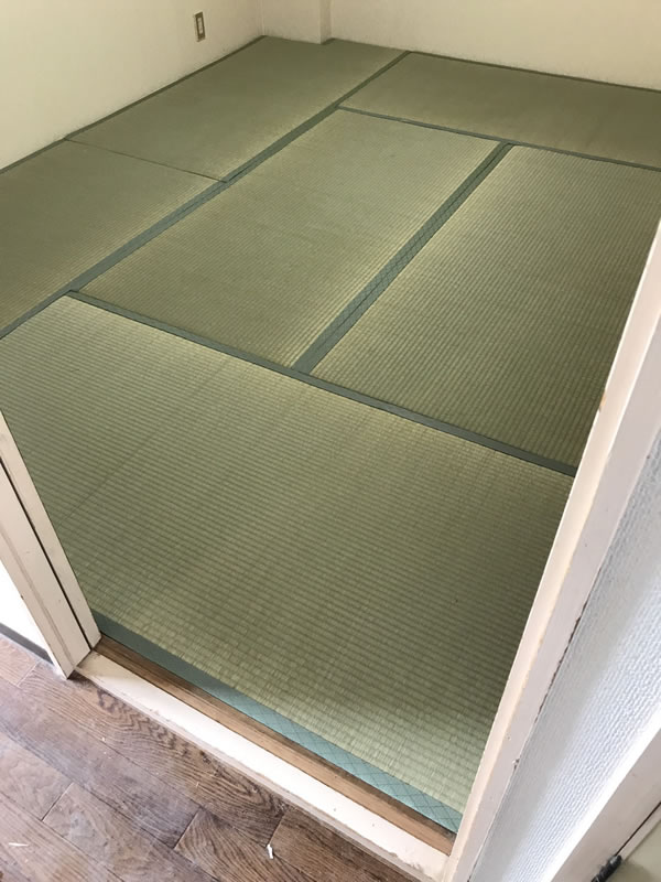 安城市のお客様網戸の張替え写真