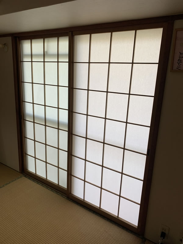 半田市のお客様障子の張替え写真