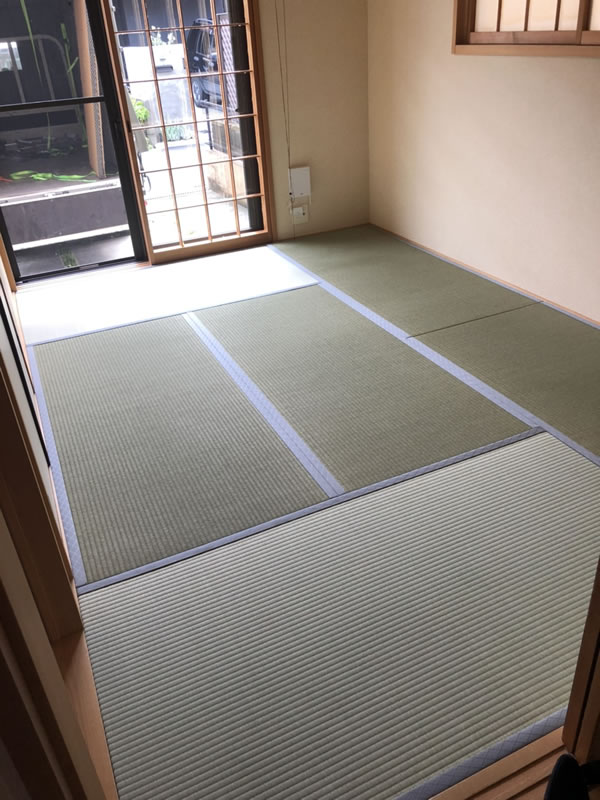 稲沢市のお客様網戸の張替え写真