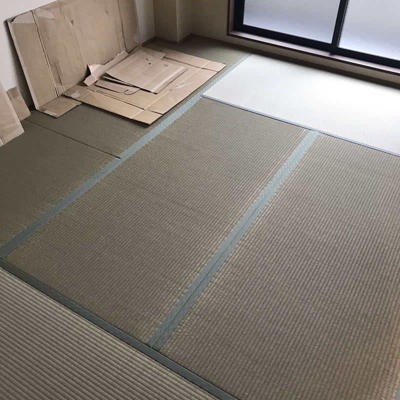 春日井市のお客様網戸の張替え写真