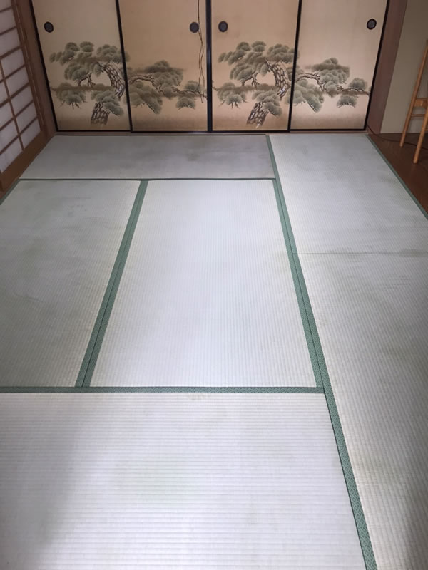 北名古屋市のお客様網戸の張替え写真