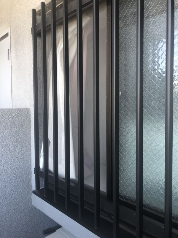 清須市のお客様網戸の張替え写真