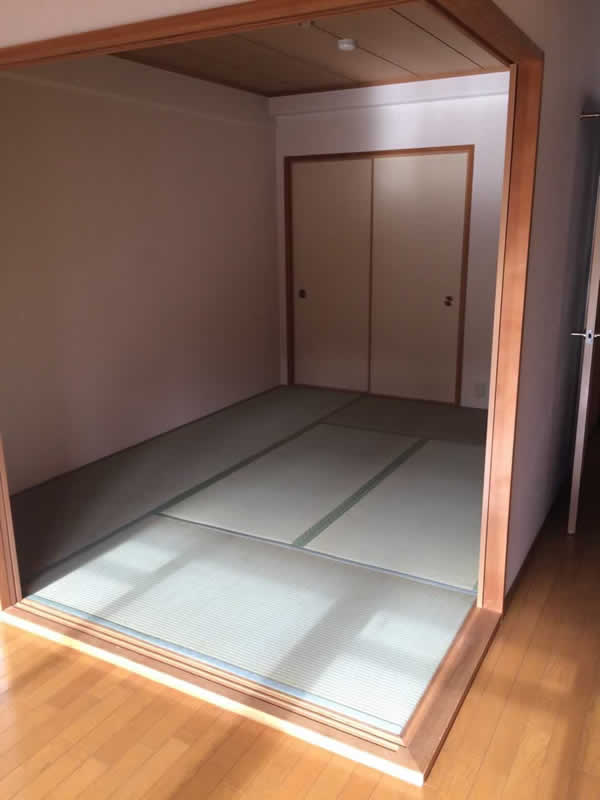 名古屋市北区のお客様網戸の張替え写真