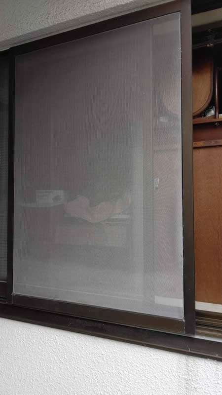 名古屋市港区のお客様網戸の張替え写真
