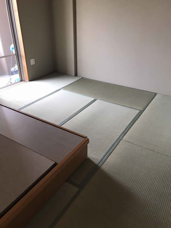 名古屋市西区のお客様網戸の張替え写真