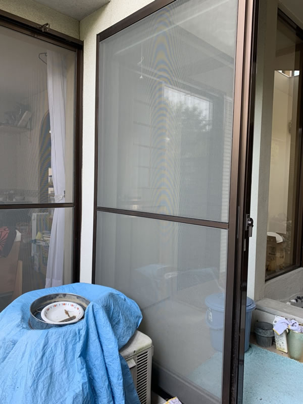 尾張旭市のお客様網戸の張替え写真