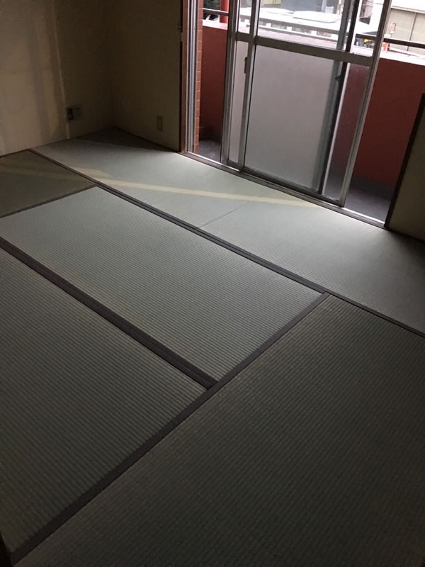 瀬戸市のお客様網戸の張替え写真