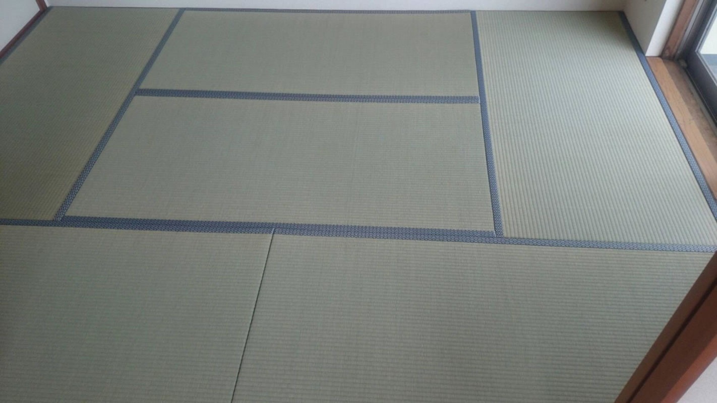 知多市のお客様網戸の張替え写真