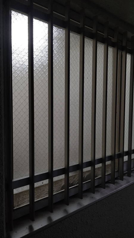 下呂市のお客様網戸の張替え写真