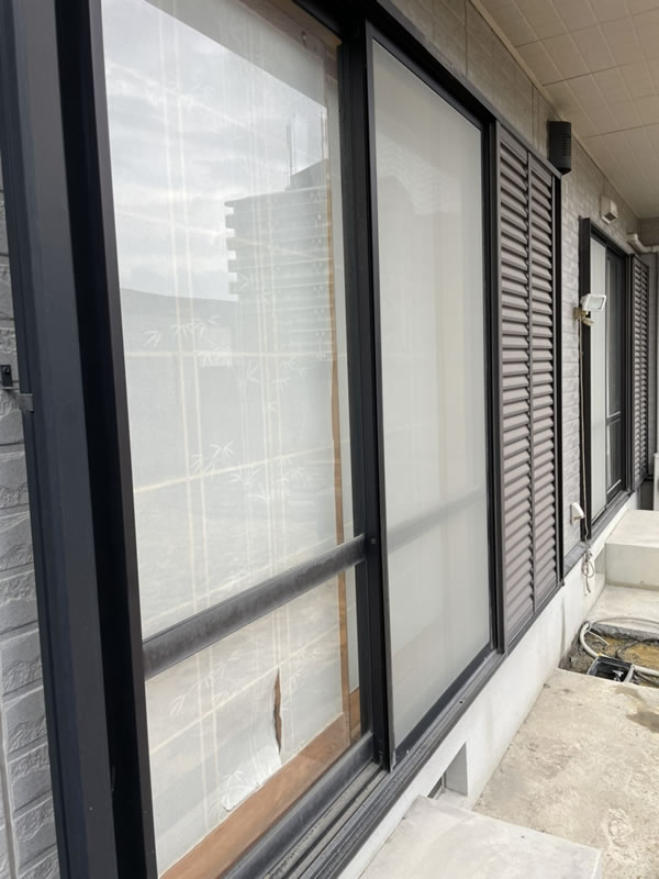 岐阜市のお客様網戸の張替え写真