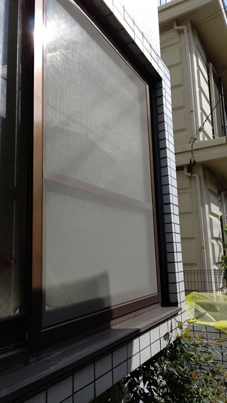 大垣市のお客様網戸の張替え写真