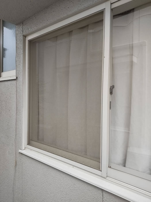 沼田市のお客様網戸の張替え写真