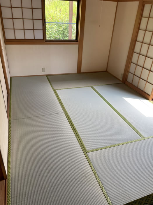 太田市のお客様網戸の張替え写真