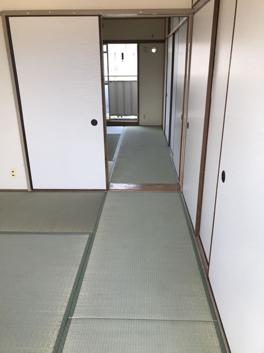 渋川市のお客様網戸の張替え写真