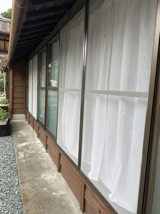 高崎市のお客様網戸の張替え写真