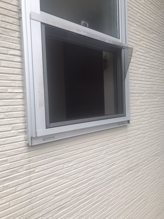 芦屋市のお客様網戸の張替え写真