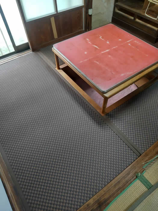 淡路市のお客様網戸の張替え写真