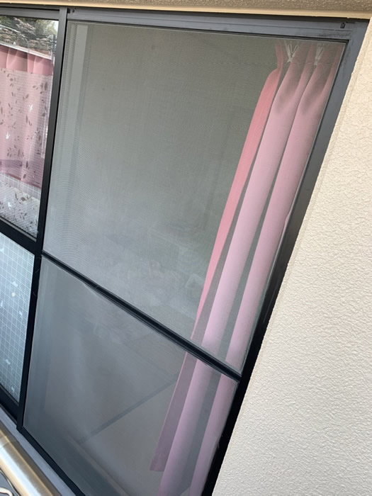三木市のお客様網戸の張替え写真