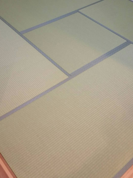 三田市のお客様網戸の張替え写真