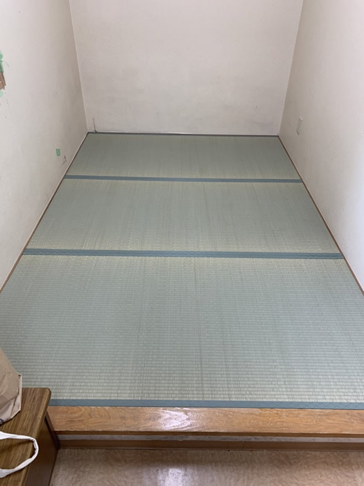 宝塚市のお客様網戸の張替え写真