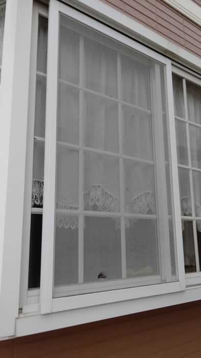 城陽市のお客様網戸の張替え写真