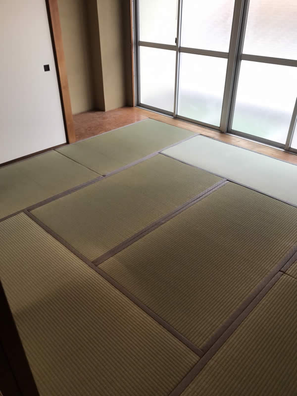 三島市のお客様網戸の張替え写真