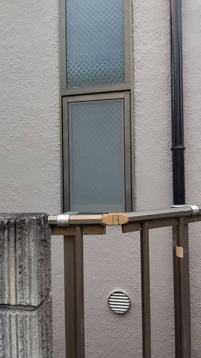 甲州市のお客様網戸の張替え写真